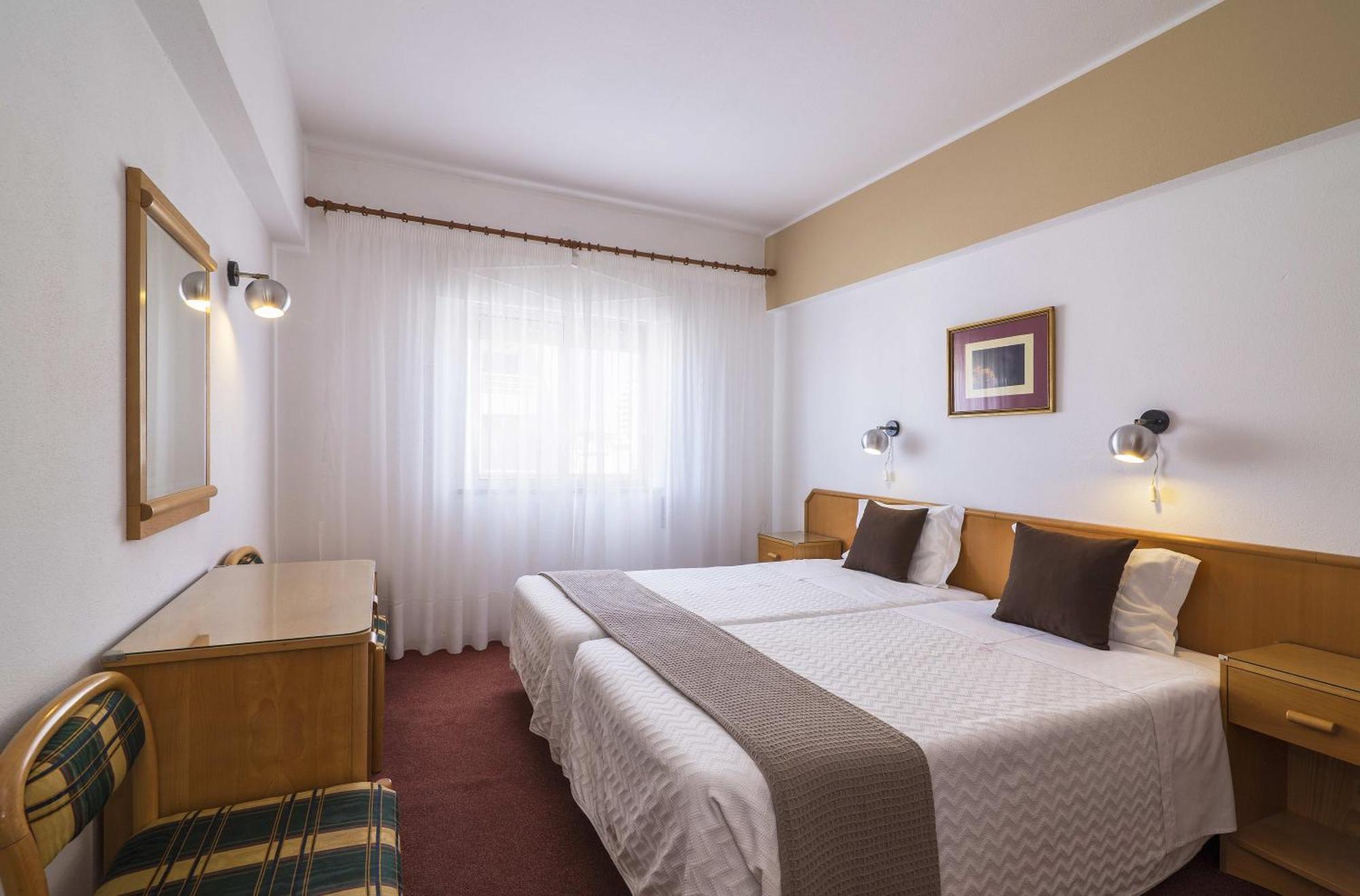 Rosamar Apartamentos Armação de Pêra Habitación foto
