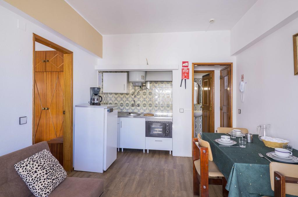 Rosamar Apartamentos Armação de Pêra Habitación foto